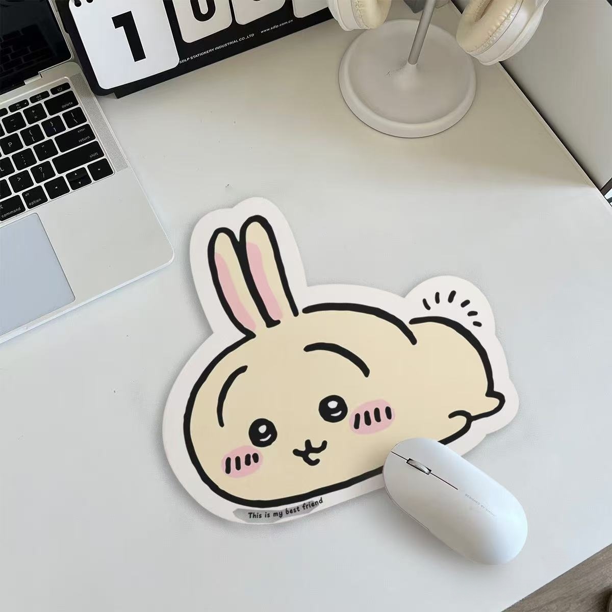 سجادة ماوس جلدية بتصميم خاص لش - مراجعة Stationery Office وسعره