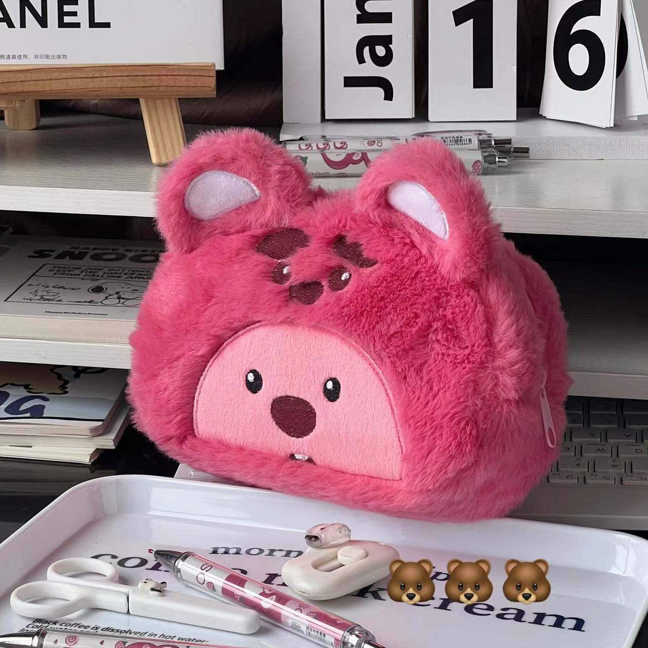 حقيبة أقلام كرتونية من القطيفة - مراجعة Pencil Case Large وسعره
